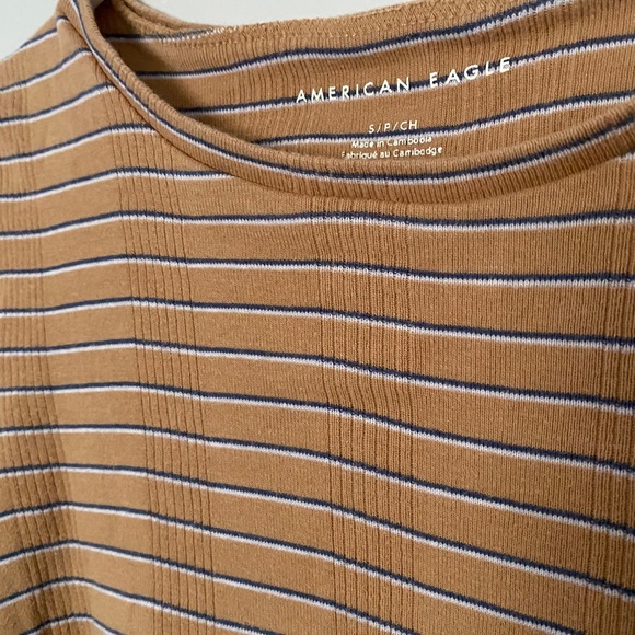 american eagle tee - Picture 2 of 3